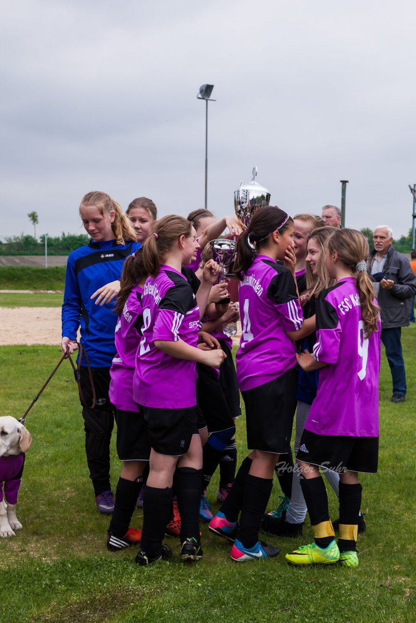 Bild 251 - D-Juniorinnen Kreispokal-Finale SV Boostedt - FSC Kaltenkirchen : Ergebnis: 0:20